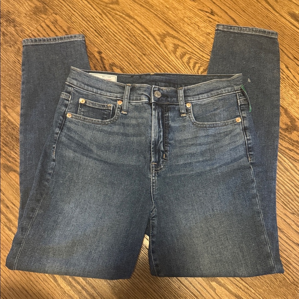 Gap Women's Dark Blue Skinny Jeans